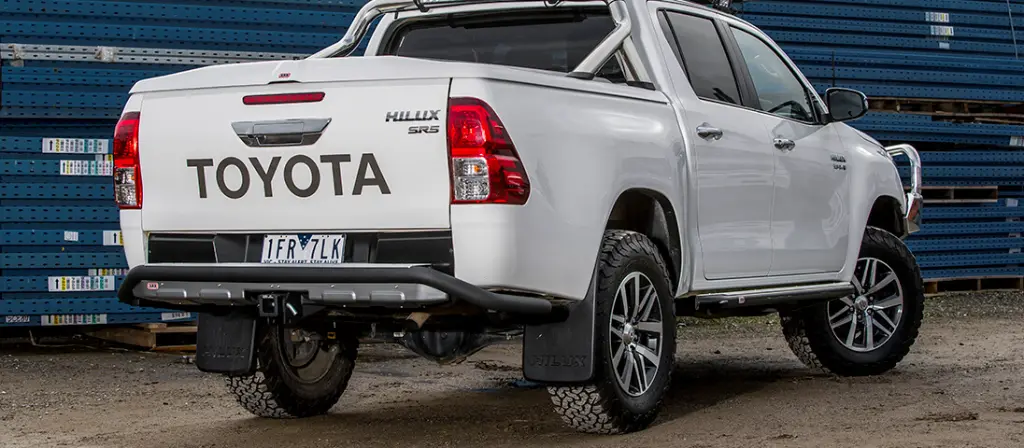 Rear Step Tow Bar SUMMIT RAW HILUX 125 2015+ Wide Body
