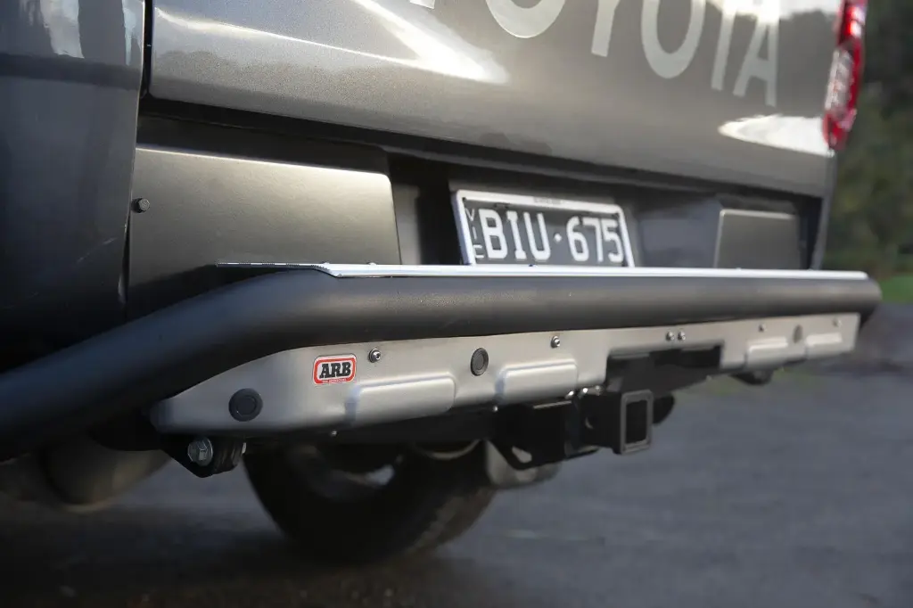 [ARB3614160] Rear Step Tow Bar SUMMIT RAW HILUX 125 2020+ Wide Body 